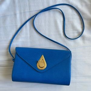 Blue vintage cross body bag